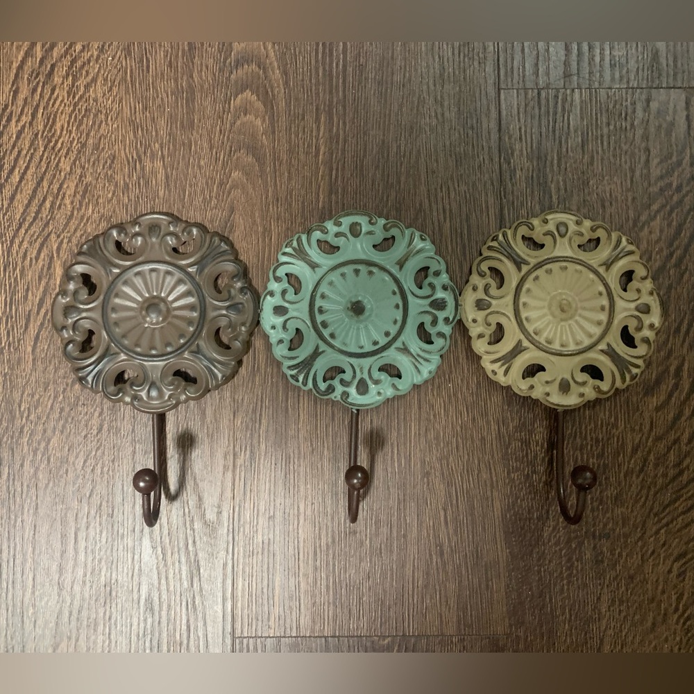 COPY - New Views Gifts & Accessories Wall Hanger
